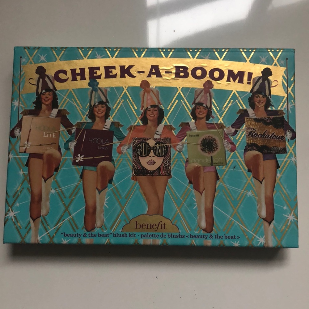 Benefit Cheek Parade Blush Kit